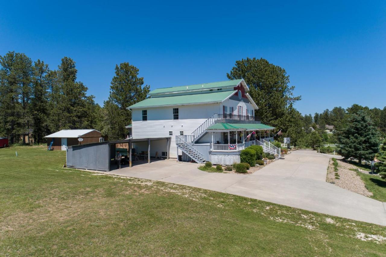 Eagle'S Landing Lodge Кастер Екстер'єр фото